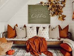 25 Best Outdoor Fall Decor Ideas For Your Home - Society19