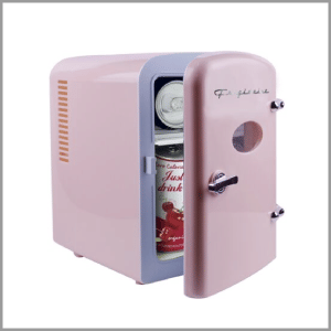 Frigidaire Portable Retro 6-can Mini Cooler, EFMIS129, Pink