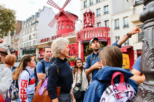 Paris Top Sights Half-Day Walking Tour with a Fun Guide