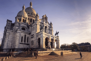 Paris in a Day with Louvre, Eiffel Tower, City Walk & Cruise