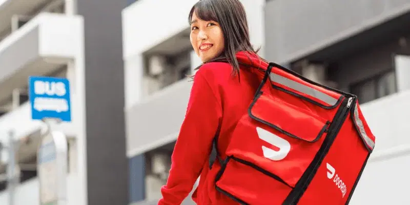 DoorDash Side Hustle vs Full-Time: Honest Pros, Cons & Earnings Breakdown